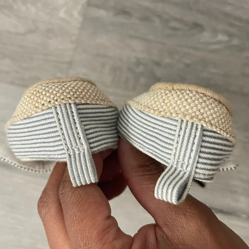 Target Baby Girl’s Striped Seersucker Bow Detail Slipper Crib Shoes 6-9 Months